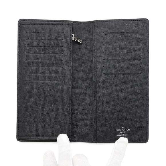 Louis Vuitton Wallet Taiga Brazza Long Portefeuille Black - Picture 4 of 8